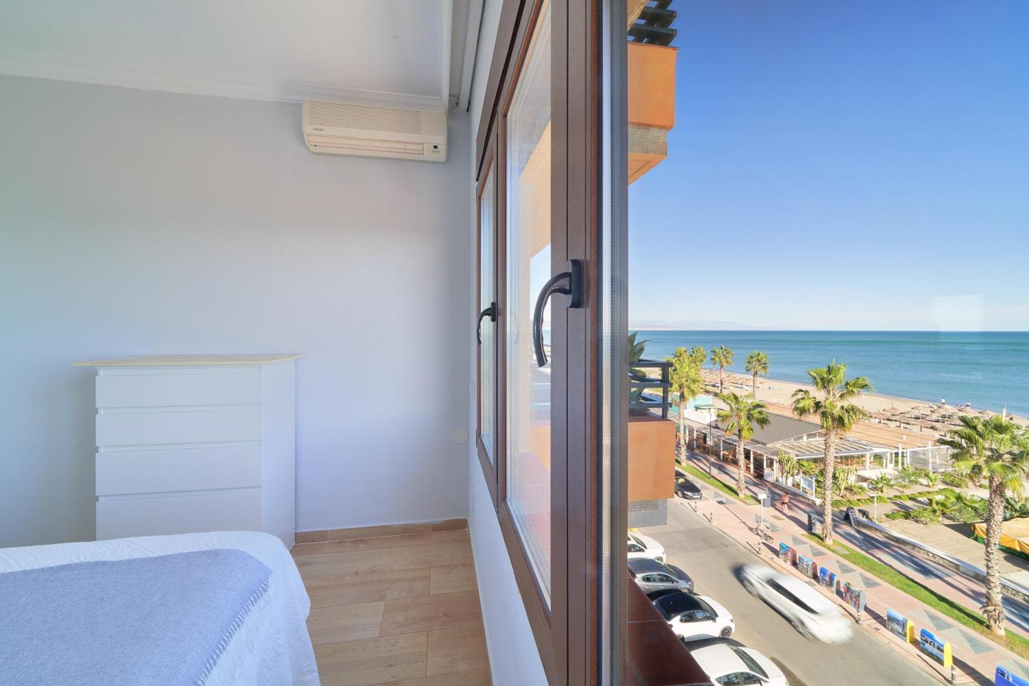 Xpce Playa Bajondillo Terrace - Parking Free Apartment ตอร์เรโมลิโนส ภายนอก รูปภาพ