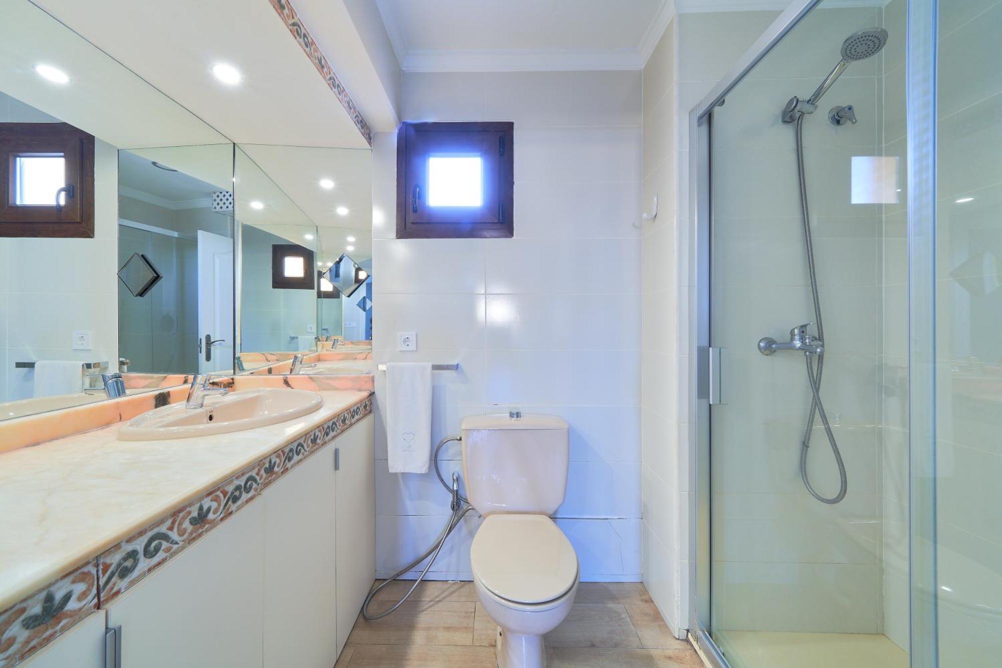 Xpce Playa Bajondillo Terrace - Parking Free Apartment ตอร์เรโมลิโนส ภายนอก รูปภาพ
