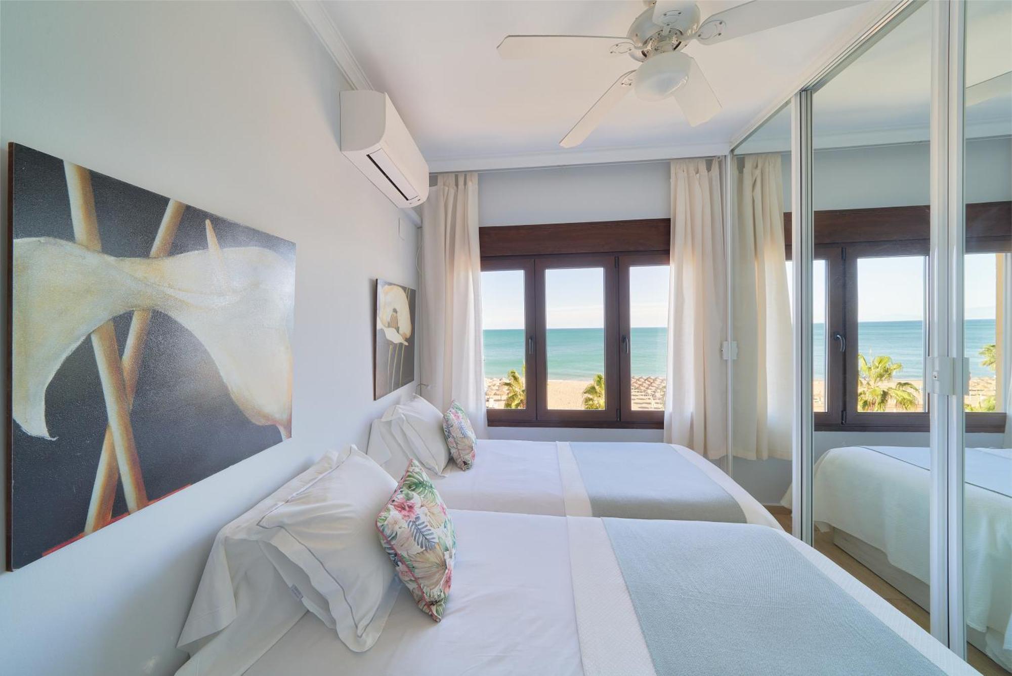 Xpce Playa Bajondillo Terrace - Parking Free Apartment ตอร์เรโมลิโนส ภายนอก รูปภาพ