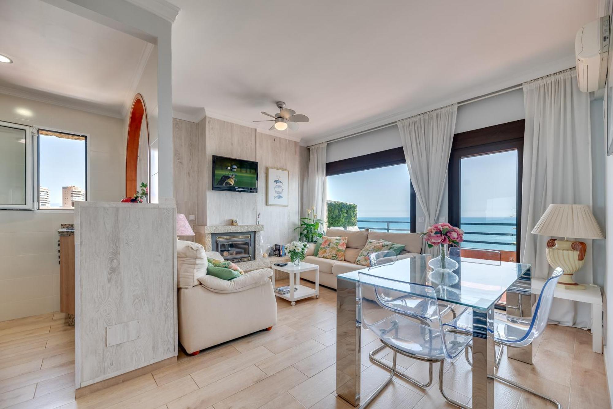 Xpce Playa Bajondillo Terrace - Parking Free Apartment ตอร์เรโมลิโนส ภายนอก รูปภาพ